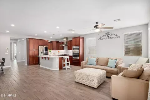 10064 E Ampere Ave, Mesa, AZ 85212 photo 4
