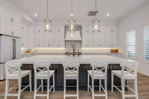 Kitchen - 3732 E Boot Track Trl, Gilbert, AZ 85296 photo 7 of 8