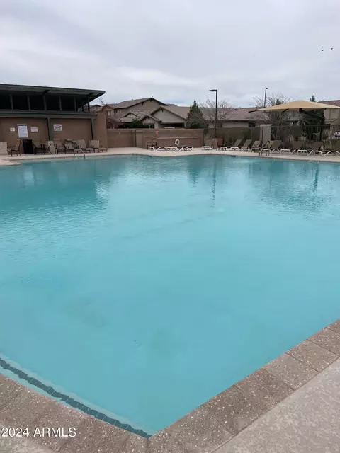 Exterior - 1893 S Henry Ln, Gilbert, AZ 85295 photo 12 of 17