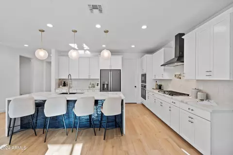 Kitchen - 3616 S 78th Dr, Phoenix, AZ 85043 photo 5 of 5