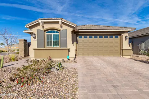 3020 W New River Dr, Queen Creek, AZ 85142