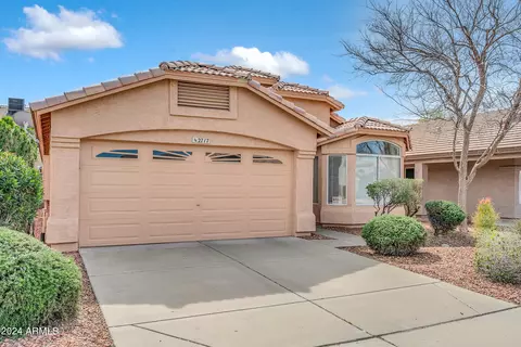 2717 E Hartford Ave, Phoenix, AZ 85032 photo 2