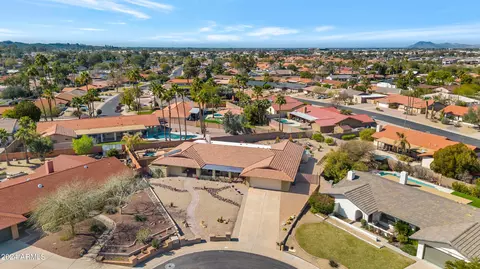 214 E Marconi Ave, Phoenix, AZ 85022 photo 2