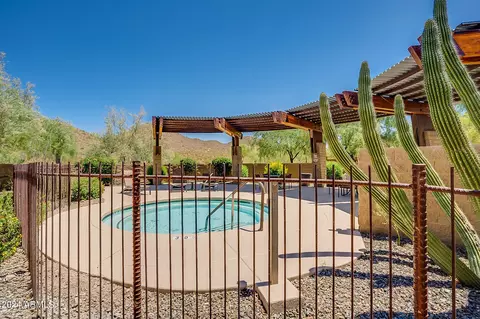 Exterior - 2319 W Mark Ln, Phoenix, AZ 85085 photo 32 of 39