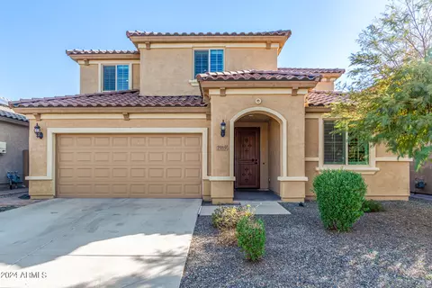 Exterior - 2319 W Mark Ln, Phoenix, AZ 85085 photo 6 of 39