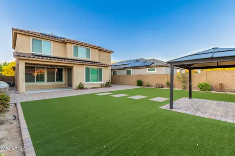 Exterior - 2319 W Mark Ln, Phoenix, AZ 85085 photo 15 of 39