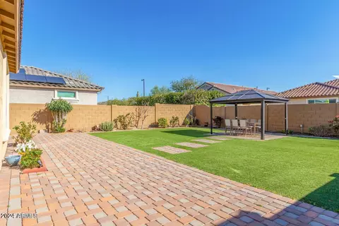 Exterior - 2319 W Mark Ln, Phoenix, AZ 85085 photo 20 of 39