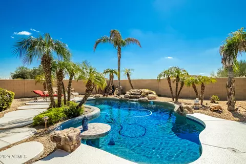 6835 W Buckskin Trl, Peoria, AZ 85383