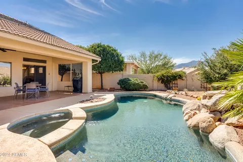 2055 Deepwood Cir, Sierra Vista, AZ 85650