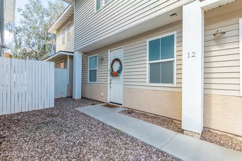 3218 W Glendale Ave #12, Phoenix, AZ 85051