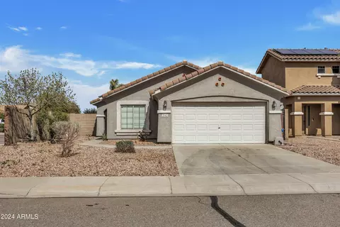 3542 E Del Rio Dr, San Tan Valley, AZ 85140