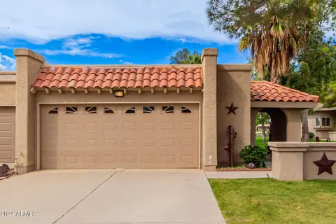 10208 E Michigan Ave, Sun Lakes, AZ 85248