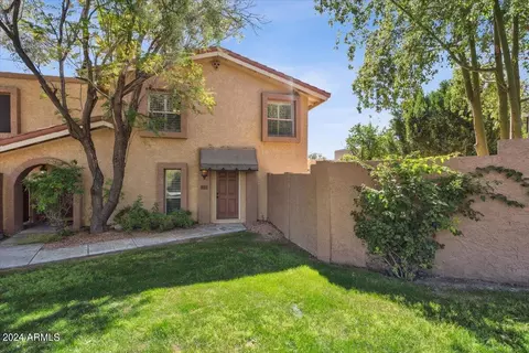816 E North Ln #3, Phoenix, AZ 85020