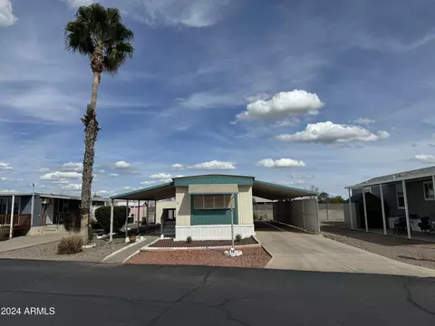 747 E Germann Rd #14, San Tan Valley, AZ 85140
