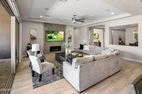 Living - 3132 E Half Hitch Pl, Phoenix, AZ 85050 photo 3 of 4