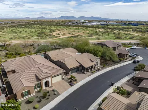 View/Area - 3132 E Half Hitch Pl, Phoenix, AZ 85050 photo 7 of 8