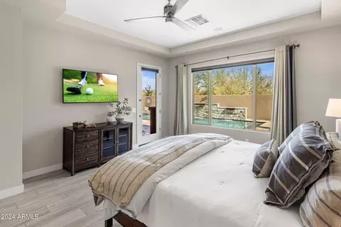 Bedroom - 3132 E Half Hitch Pl, Phoenix, AZ 85050 photo 4 of 5