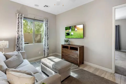 Bedroom - 3132 E Half Hitch Pl, Phoenix, AZ 85050 photo 3 of 5