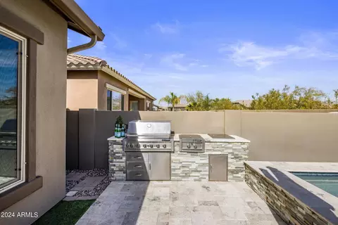 Exterior - 3132 E Half Hitch Pl, Phoenix, AZ 85050 photo 9 of 9