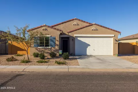 814 E Diamond Dr, Casa Grande, AZ 85122