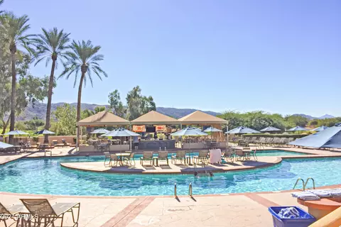 Exterior - 3043 E Fremont Rd, Phoenix, AZ 85042 photo 13 of 14