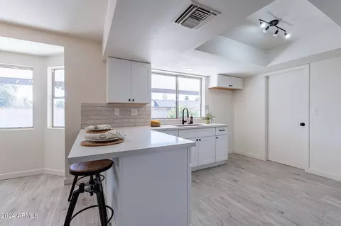 Kitchen - 6631 E Jasmine St, Mesa, AZ 85205 photo 2 of 4