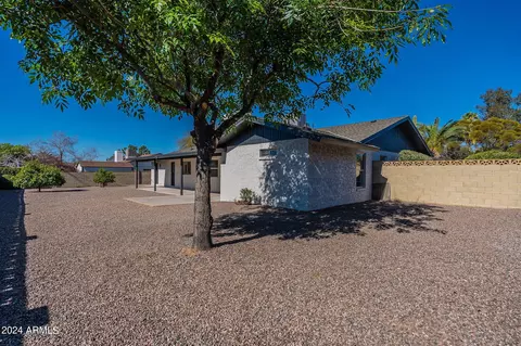 Exterior - 6631 E Jasmine St, Mesa, AZ 85205 photo 5 of 8