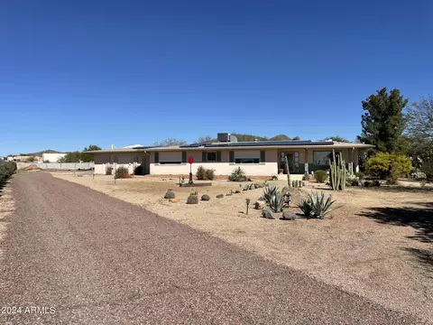 1032 E Irvine Rd, Phoenix, AZ 85086