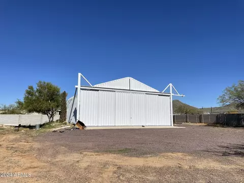 Exterior - 1032 E Irvine Rd, Phoenix, AZ 85086 photo 9 of 11