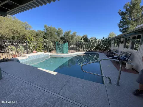 Exterior - 1032 E Irvine Rd, Phoenix, AZ 85086 photo 10 of 11