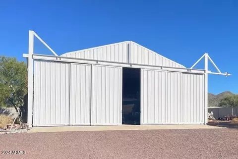 Exterior - 1032 E Irvine Rd, Phoenix, AZ 85086 photo 8 of 11