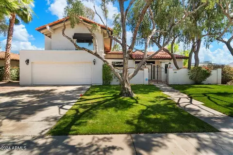 8449 N 82nd Pl N, Scottsdale, AZ 85258