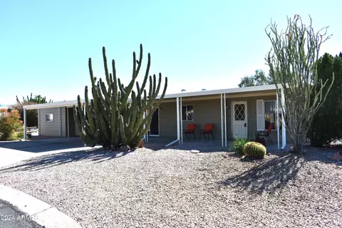 8229 E Dutchman Dr, Mesa, AZ 85208