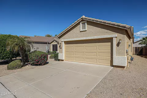 15741 N 164th Ln, Surprise, AZ 85388