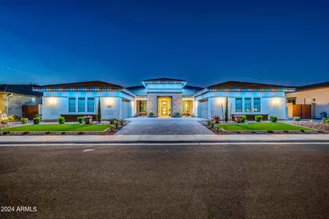 Exterior - 1338 E Crescent Way, Gilbert, AZ 85298 photo 7 of 17