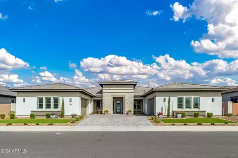 1338 E Crescent Way, Gilbert, AZ 85298