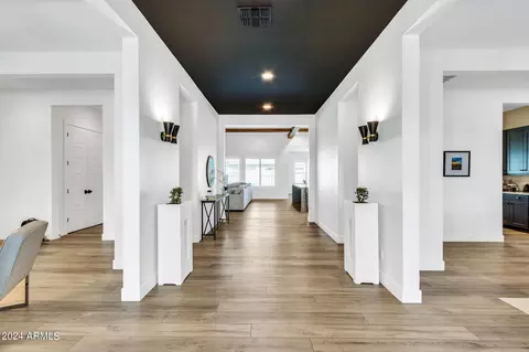 Entry Way - 1338 E Crescent Way, Gilbert, AZ 85298 photo 1 of 5