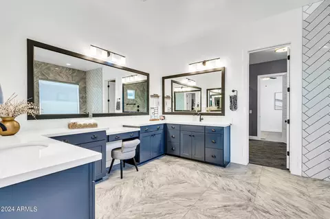 Bath - 1338 E Crescent Way, Gilbert, AZ 85298 photo 2 of 9