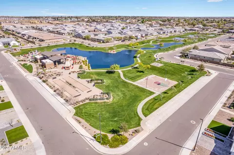 View/Area - 1338 E Crescent Way, Gilbert, AZ 85298 photo 7 of 10