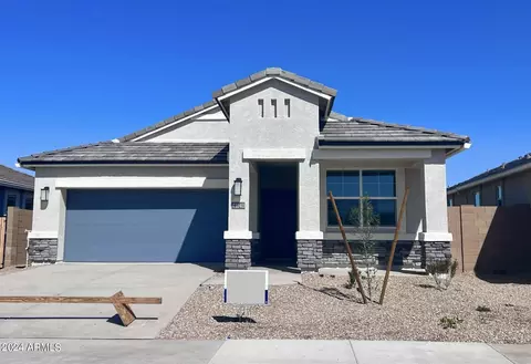41040 W Sunland Dr, Maricopa, AZ 85138