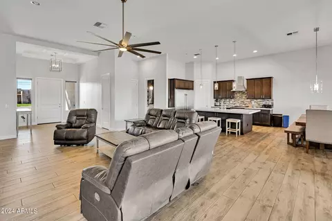 Living - 626 E Galvin St, Phoenix, AZ 85086 photo 3 of 4