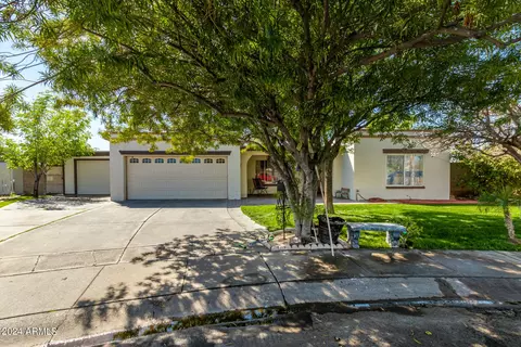 11032 N 53rd Dr, Glendale, AZ 85304
