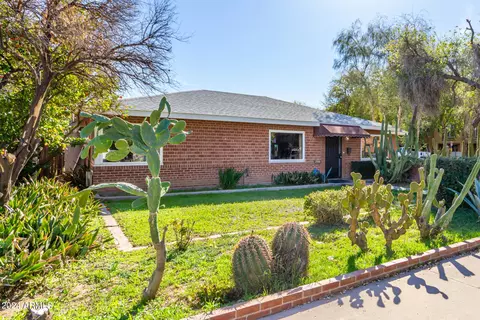 Exterior - 2501 E Turney Ave, Phoenix, AZ 85016 photo 4 of 18