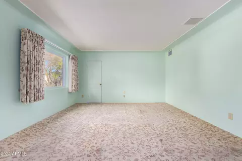 Bedroom - 2501 E Turney Ave, Phoenix, AZ 85016 photo 1 of 7