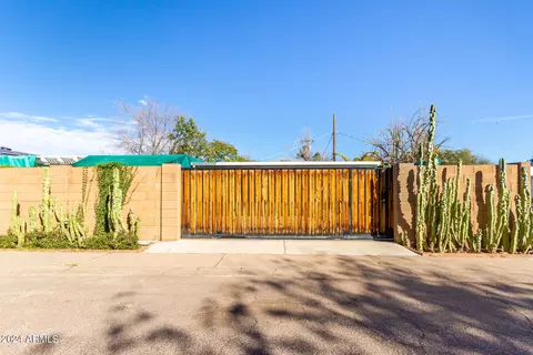 Exterior - 2501 E Turney Ave, Phoenix, AZ 85016 photo 18 of 18