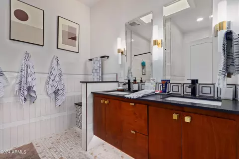Bath - 2140 E Calle Maderas --, Mesa, AZ 85213 photo 5 of 9