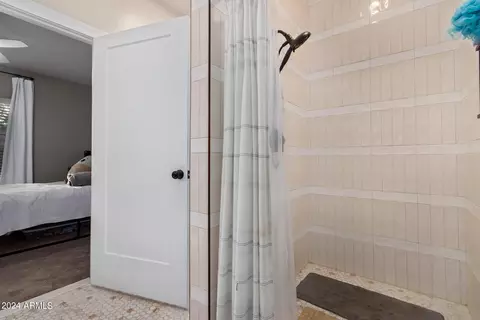 Bath - 2140 E Calle Maderas --, Mesa, AZ 85213 photo 6 of 9