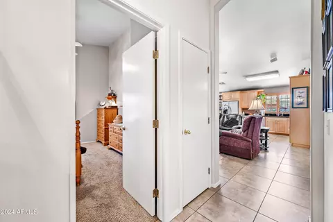 Entry Way - 2269 E Marlene Dr, Gilbert, AZ 85296 photo 2 of 4
