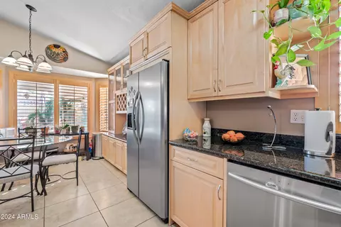 Kitchen - 2269 E Marlene Dr, Gilbert, AZ 85296 photo 6 of 10