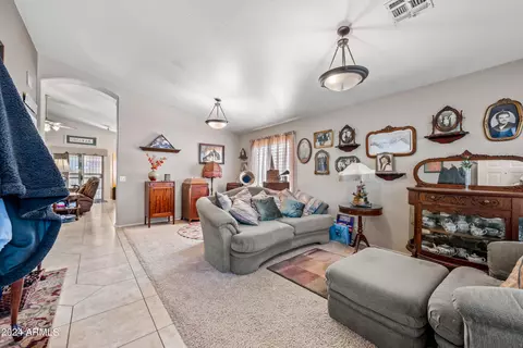 Living - 2269 E Marlene Dr, Gilbert, AZ 85296 photo 1 of 6